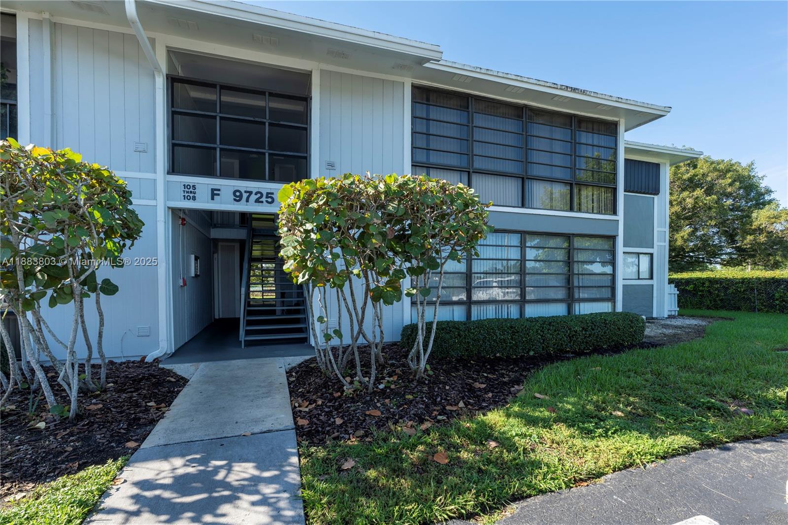 9725 Hammocks Blvd # 108F, Miami FL 33196