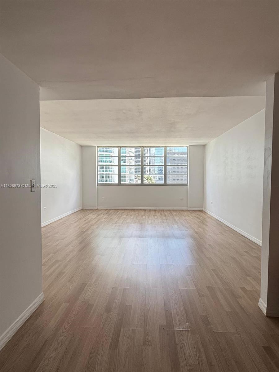 825 Brickell Bay Dr # 1549, Miami FL 33131
