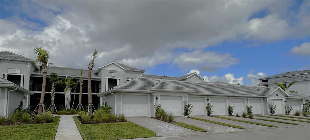 14221 HERITAGE LANDING BOULEVARD UNIT 2017