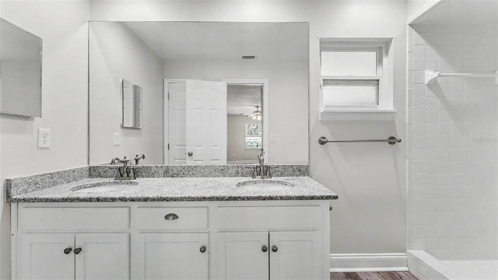 4520 OLD COLONY ROAD, MULBERRY, FL — photo 4 of 19