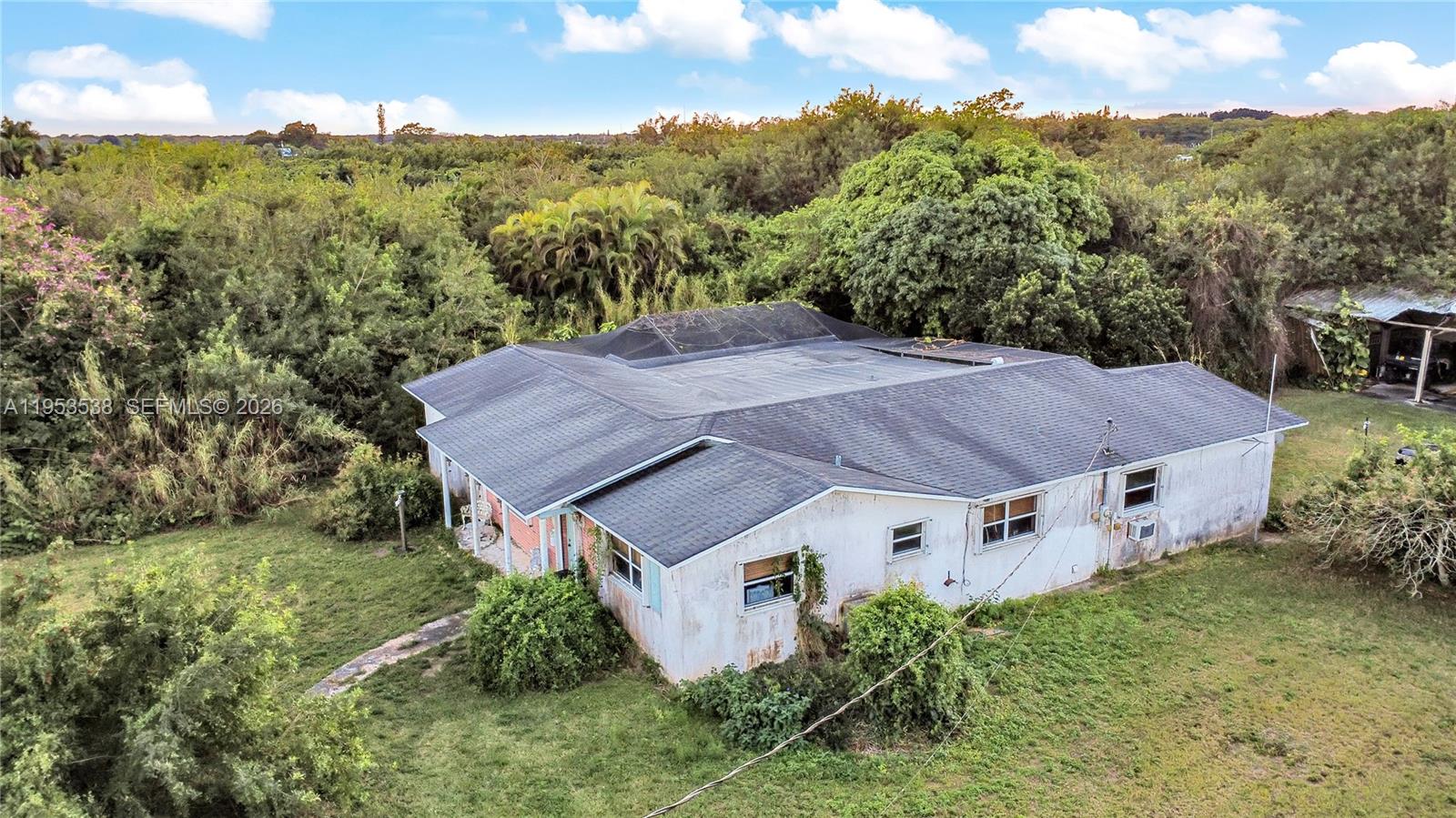 20250 SW 157th Ave, Miami FL 33187