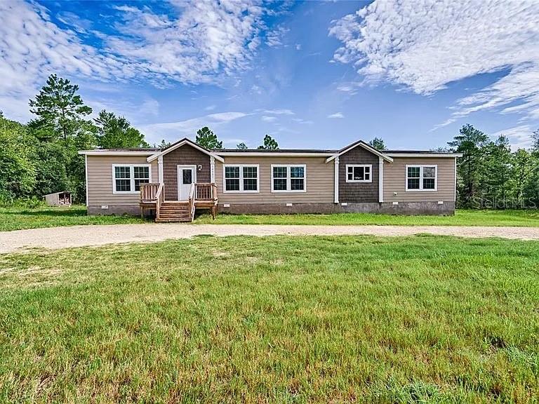 10531 NE 93RD LANE