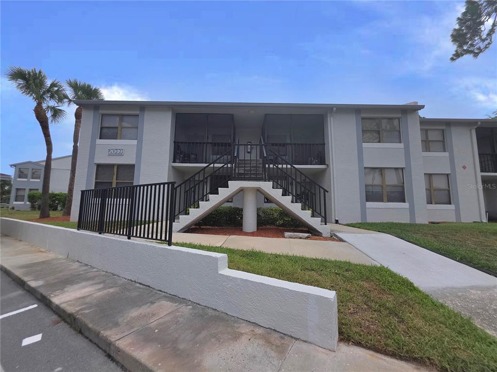 2049 SKIMMER COURT W UNIT 311