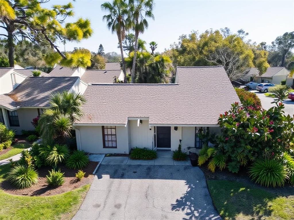 25 WINDRUSH BAY DRIVE UNIT 25