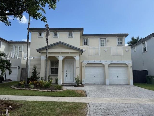 2967 NE 2nd Dr, Homestead FL 33033