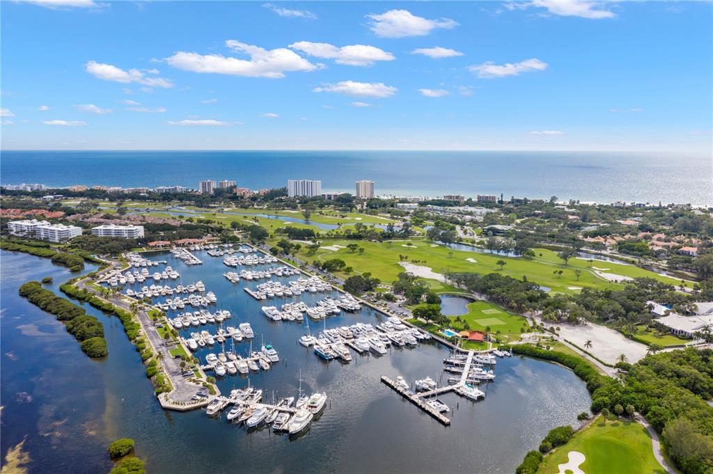 2600 HARBOURSIDE DRIVE UNIT C13