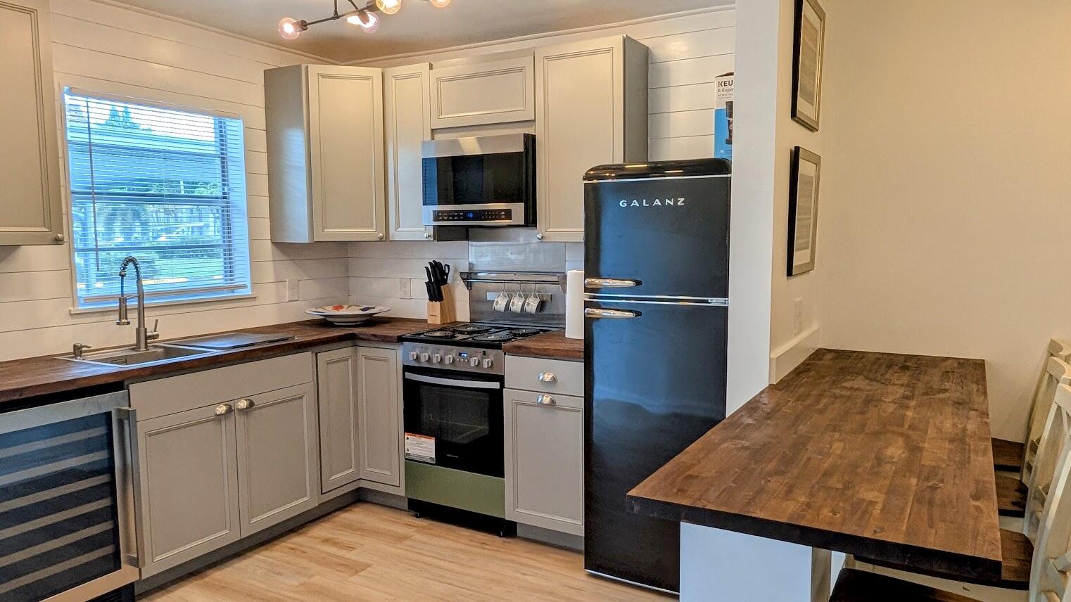 2950 SE Ocean Boulevard # 2, Stuart FL 34996