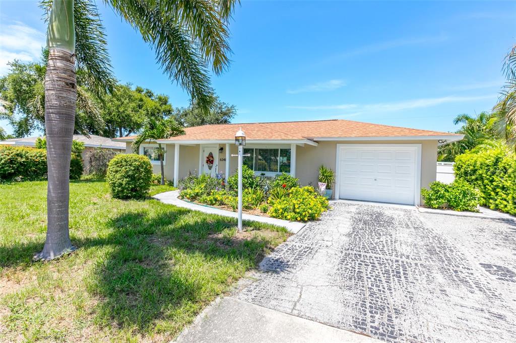 6348 115TH LANE, SEMINOLE, FL — photo 4 of 30