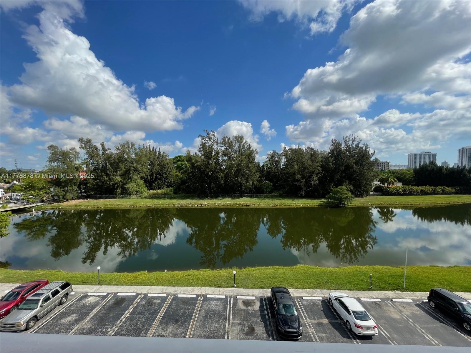 16465 NE 22nd Ave # 505, North Miami Beach FL 33160