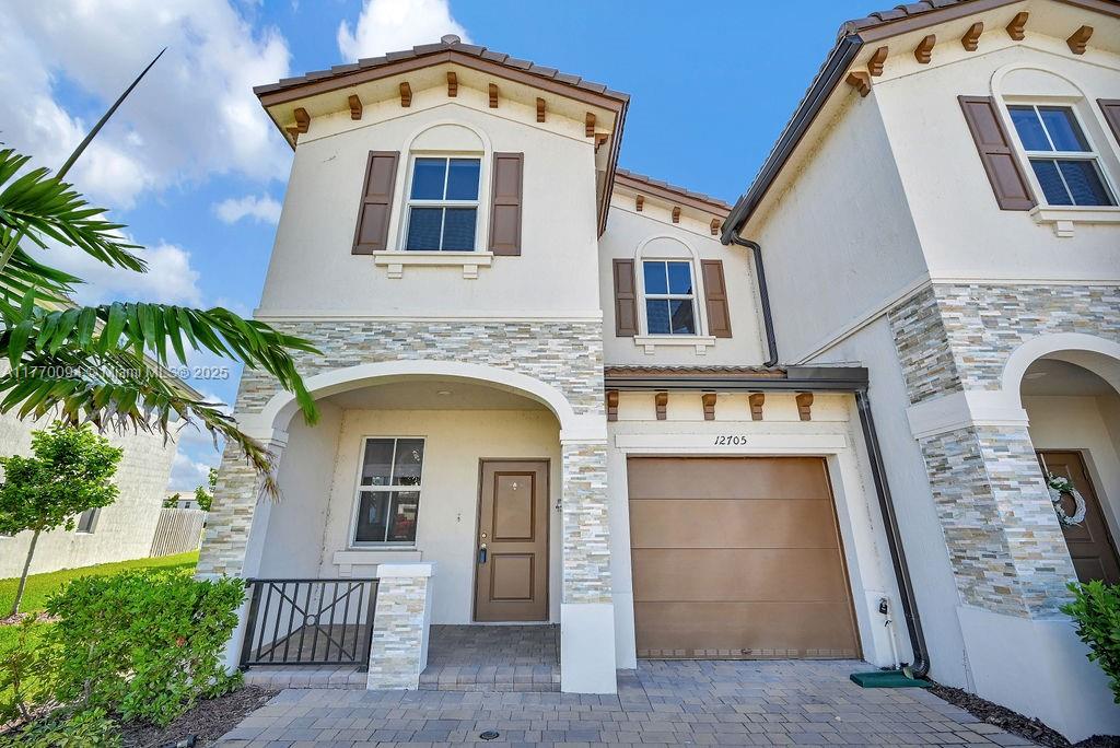12705 NW 23rd Pl # 12705, Miami FL 33167