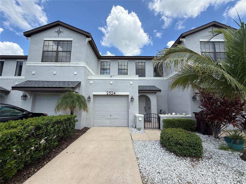 2524 SEVEN OAKS DRIVE