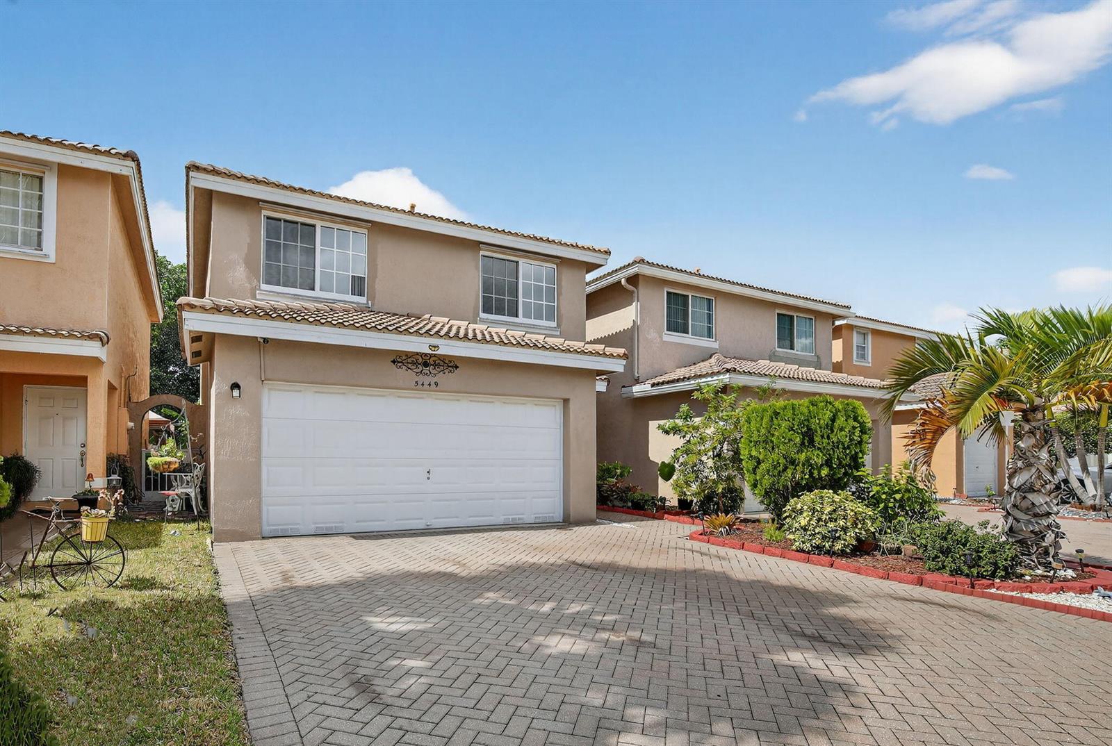 5449 NW 95th Avenue, Sunrise FL 33351