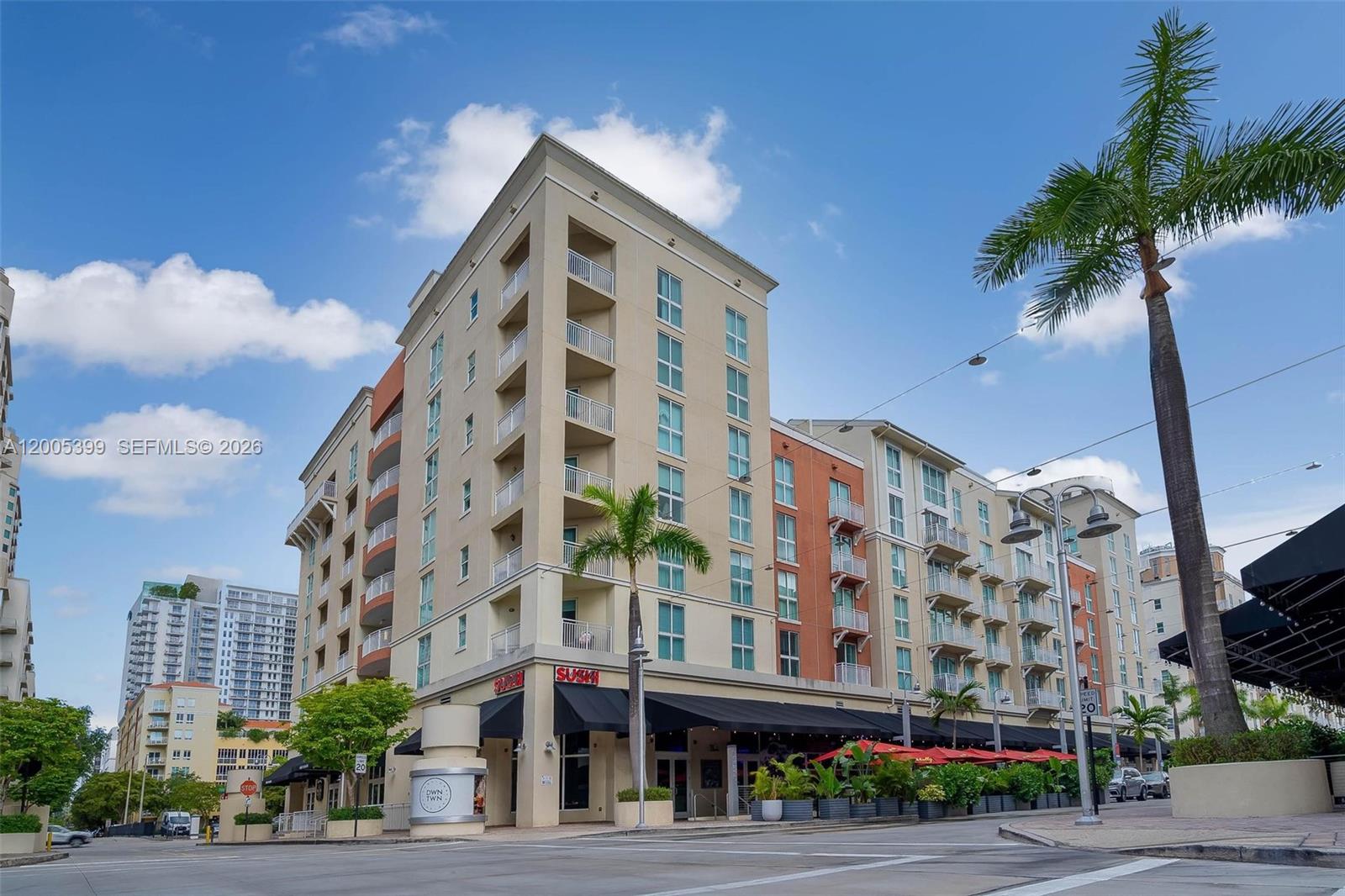7285 SW 90th St # D414, Miami FL 33156