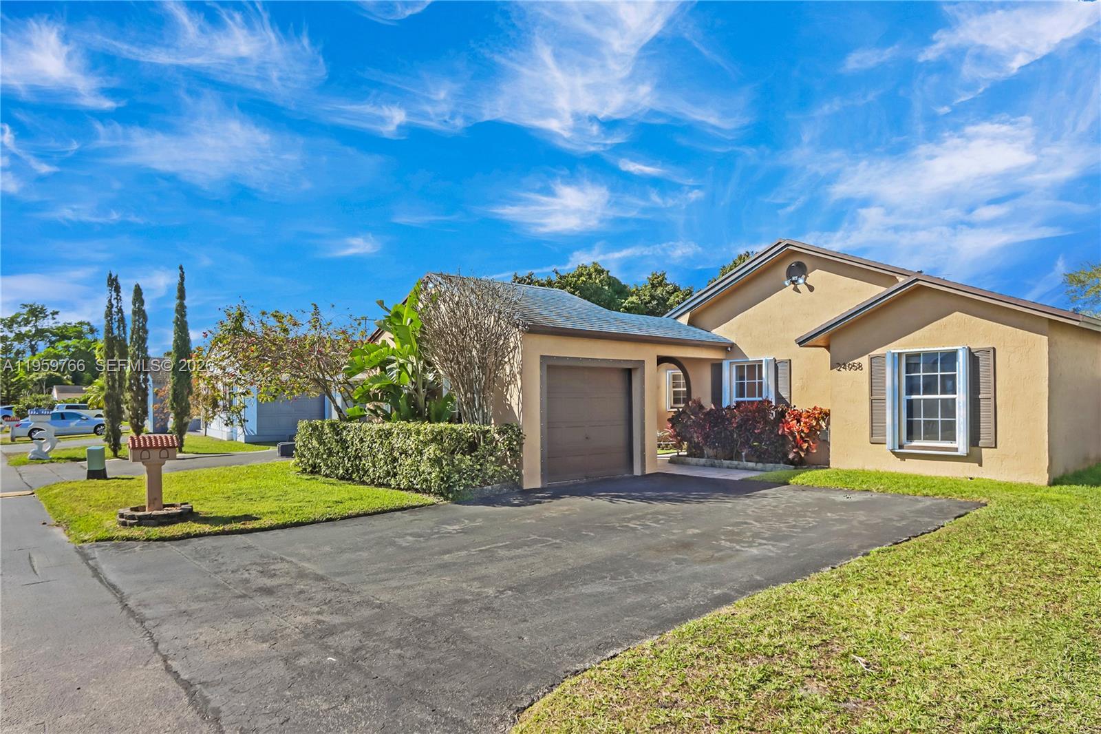 24958 SW 128th Path, Homestead FL 33032