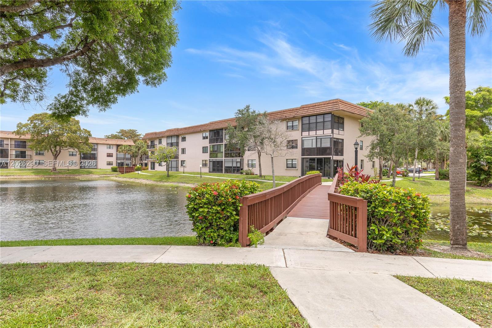 4950 E Sabal Palm Blvd # 106, Tamarac FL 33319