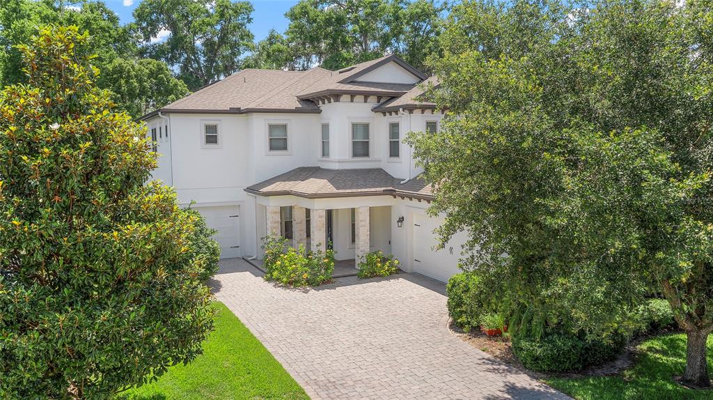 808 SHERBOURNE CIRCLE
