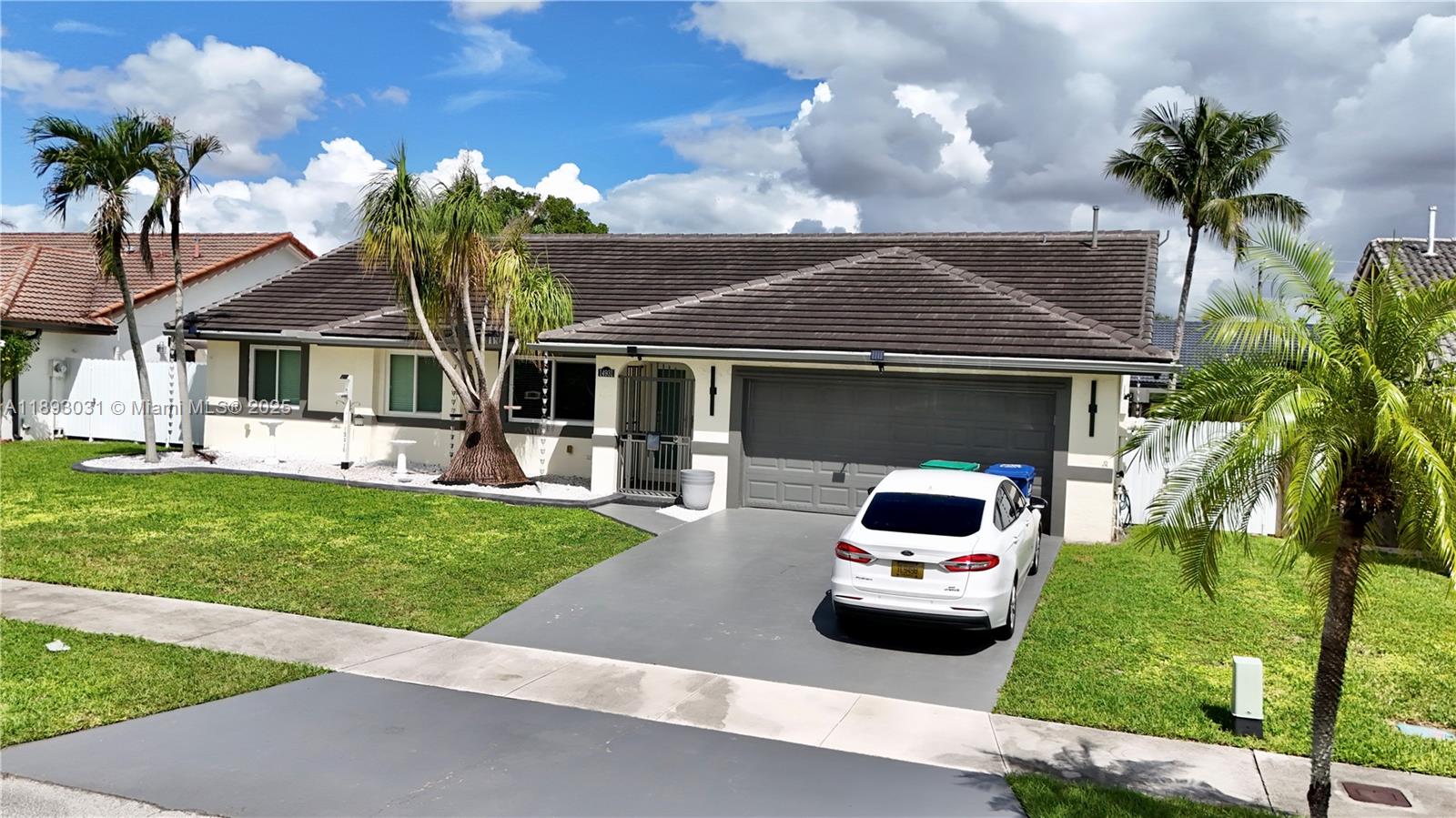 14931 SW 168th Ter, Miami FL 33187