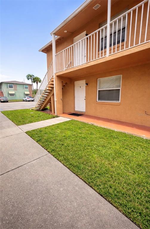 746 NE MICHIGAN COURT UNIT 1