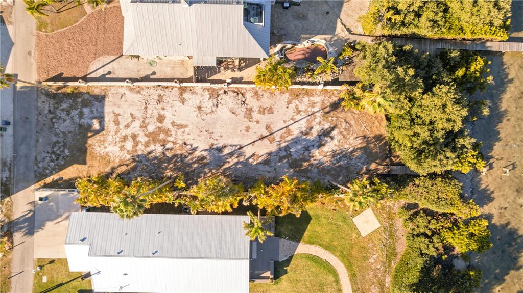 2306 CANASTA DRIVE, BRADENTON BEACH, FL — photo 3 of 13