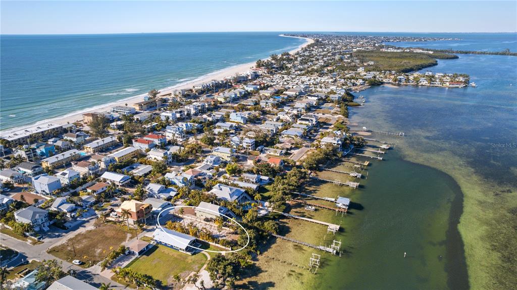 2306 CANASTA DRIVE, BRADENTON BEACH, FL — photo 5 of 13