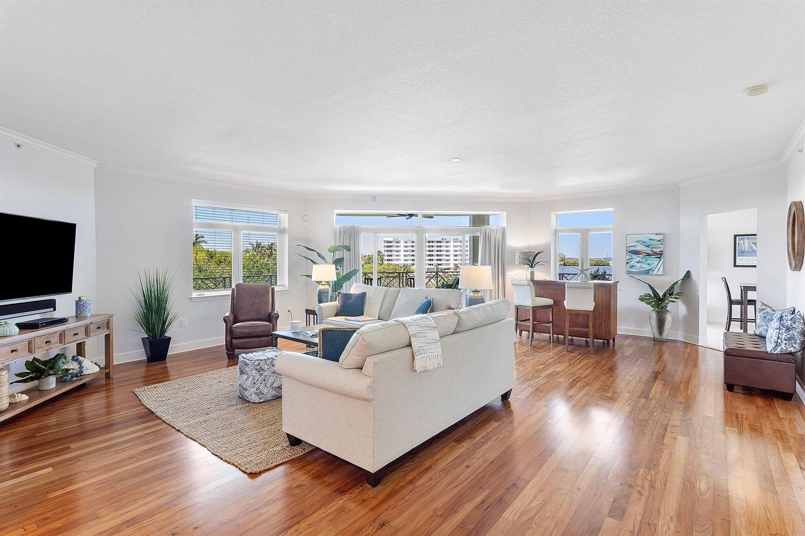309 E Ocean Avenue # 205, Lantana FL 33462