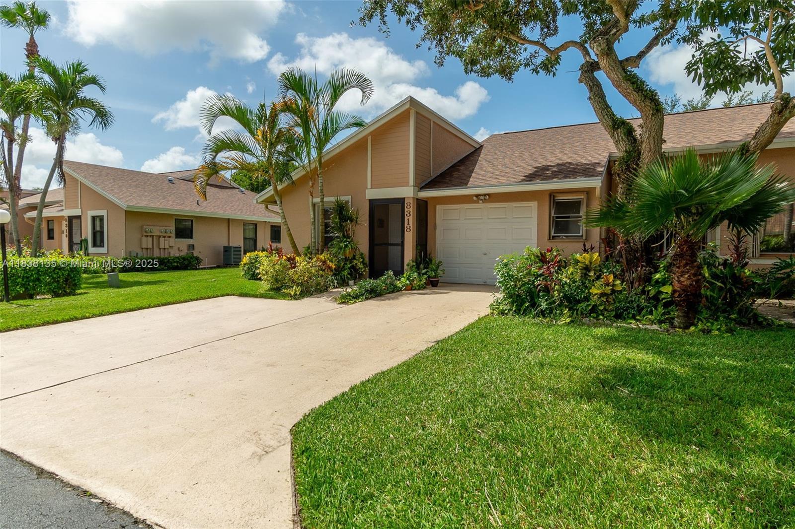 8318 Springtree Rd, Boca Raton FL 33496
