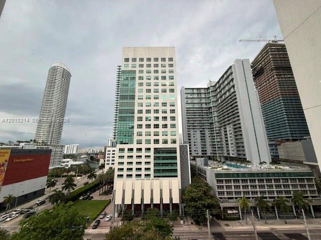 175 SW 7th St # 1605, Miami FL 33130