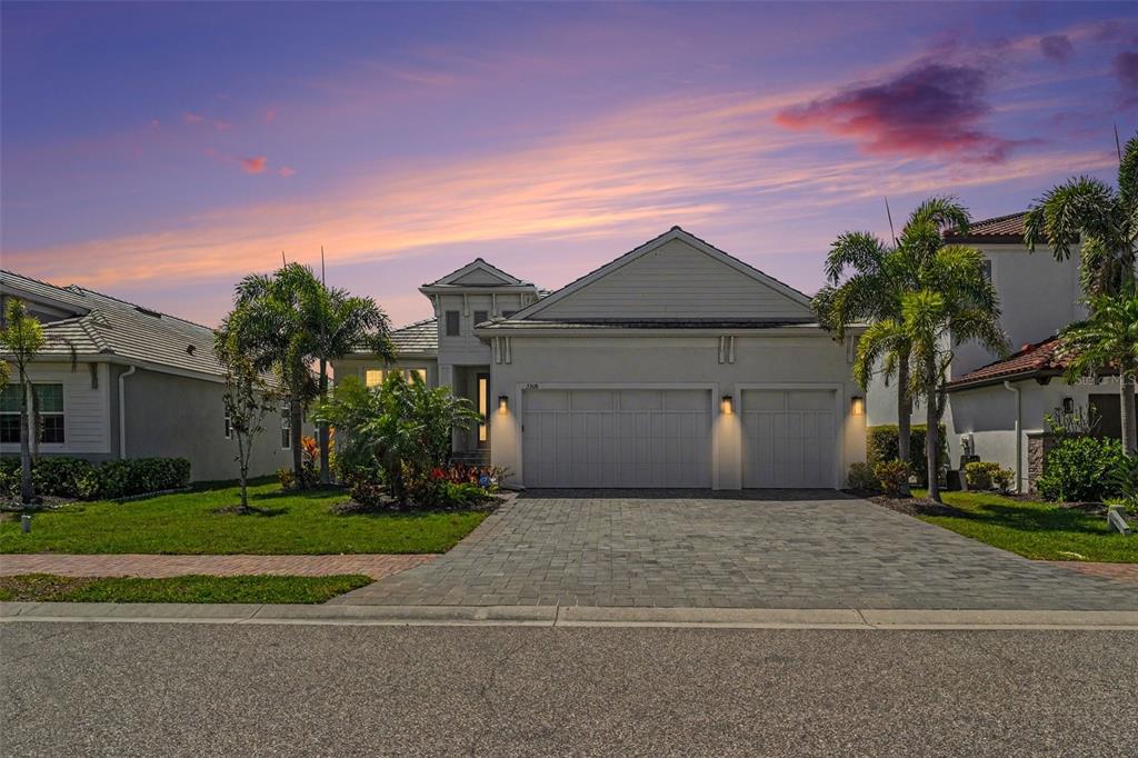 5508 TITLE ROW DRIVE