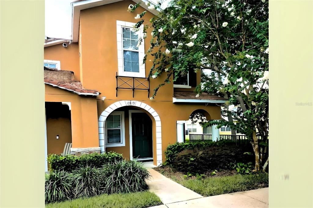 10819 LAKE SAINT CHARLES BOULEVARD