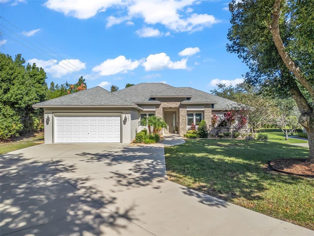 562 DOWLING CIRCLE
