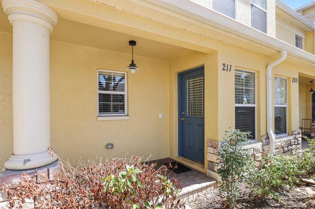 211 PENMARK STONE PLACE, VALRICO, FL — photo 2 of 23
