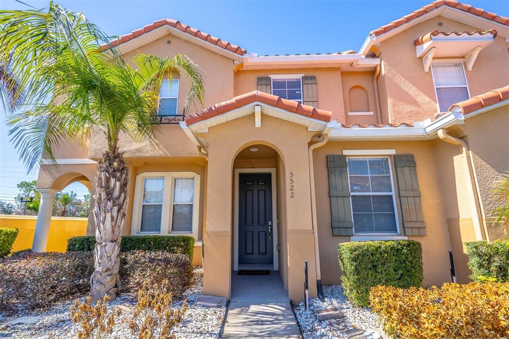 5522 PARADISE CAY CIRCLE