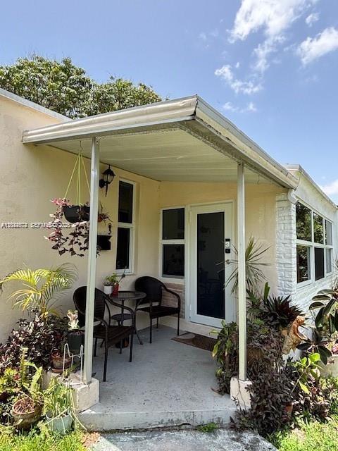 170 NW 49th St, Miami FL 33127