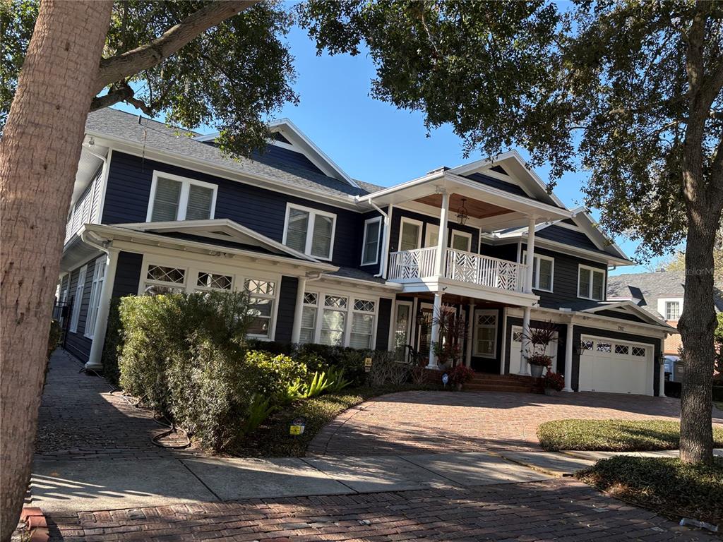 2912 W VILLA ROSA PARK