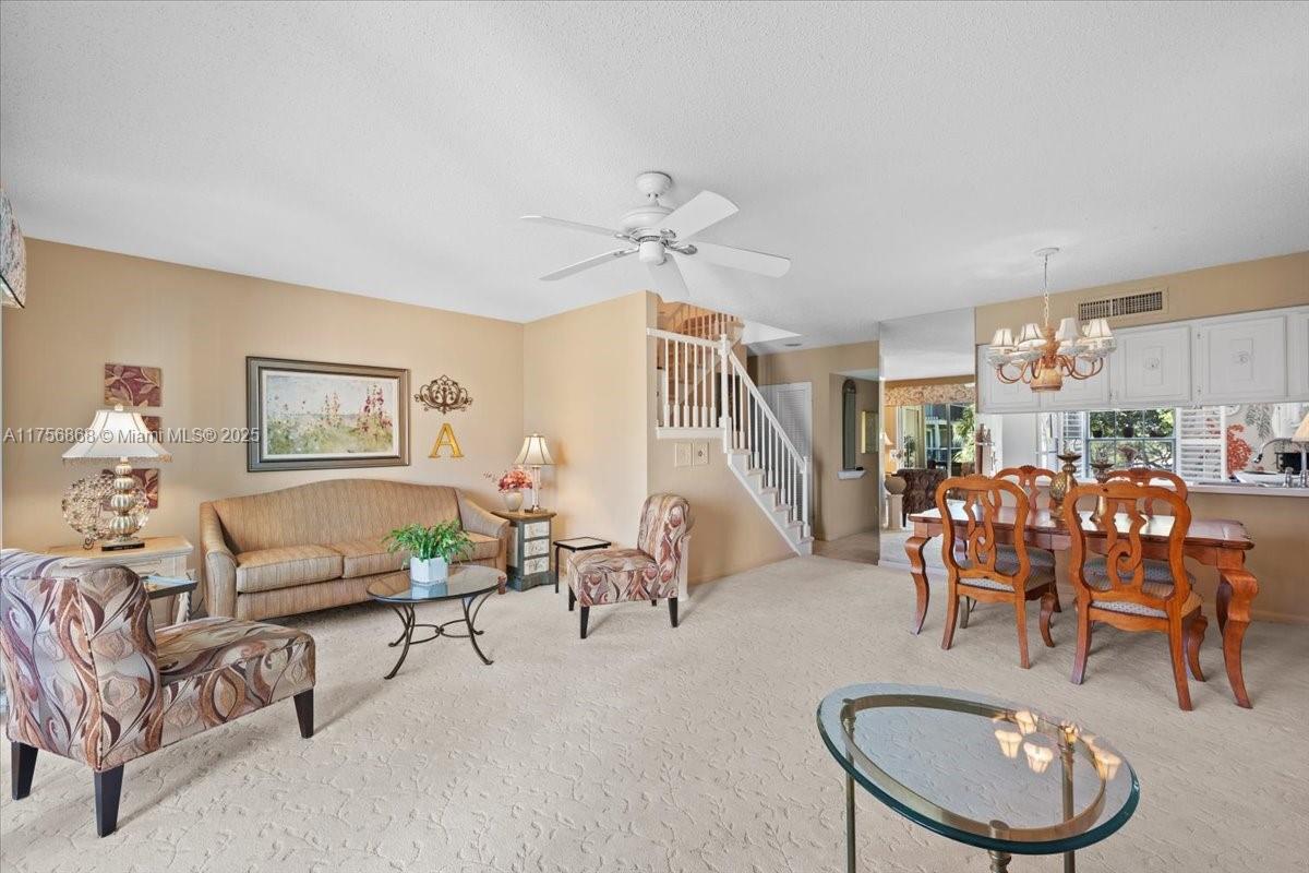 18369 SE Wood Haven Ln # J, Jupiter FL 33469