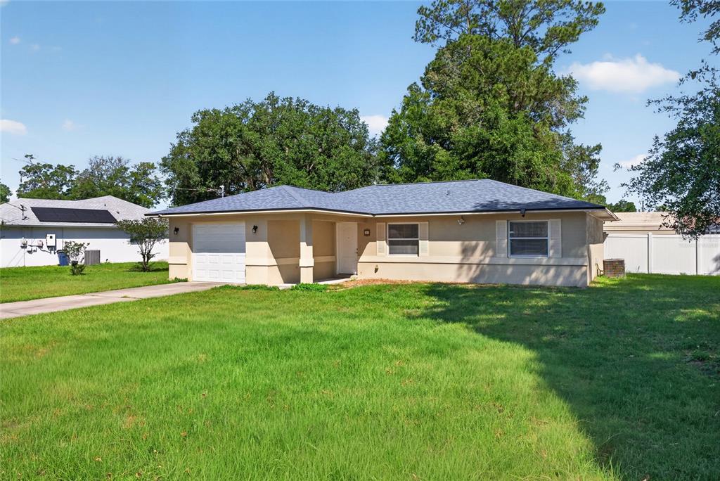 44 REDWOOD ROAD
