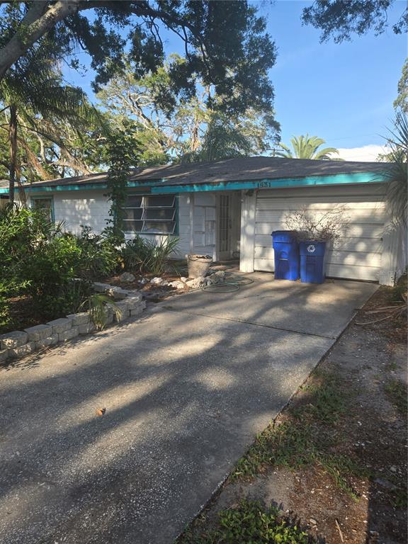 1831 PASADENA DRIVE