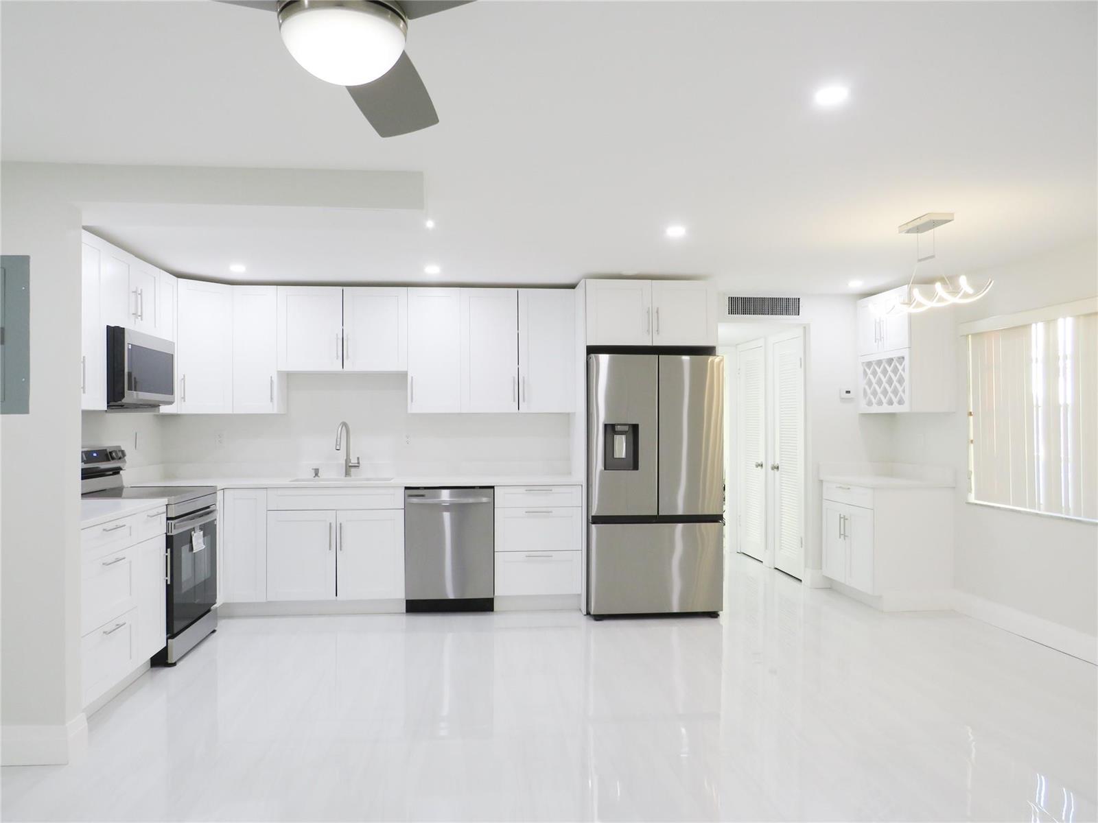 343 Normandy # 343, Delray Beach FL 33484