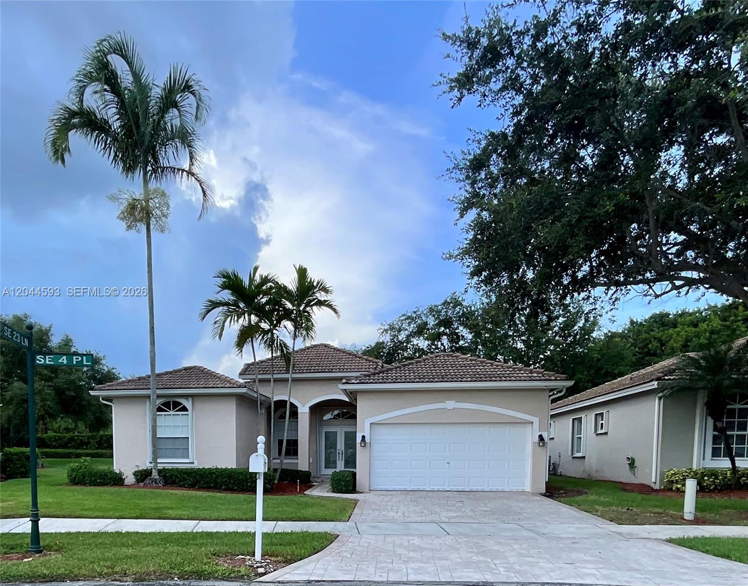 2335 SE 4th Pl, Homestead FL 33033