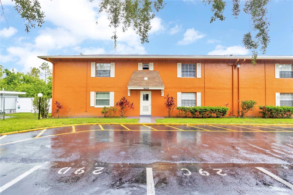 1629 W OAK RIDGE ROAD UNIT 1629D
