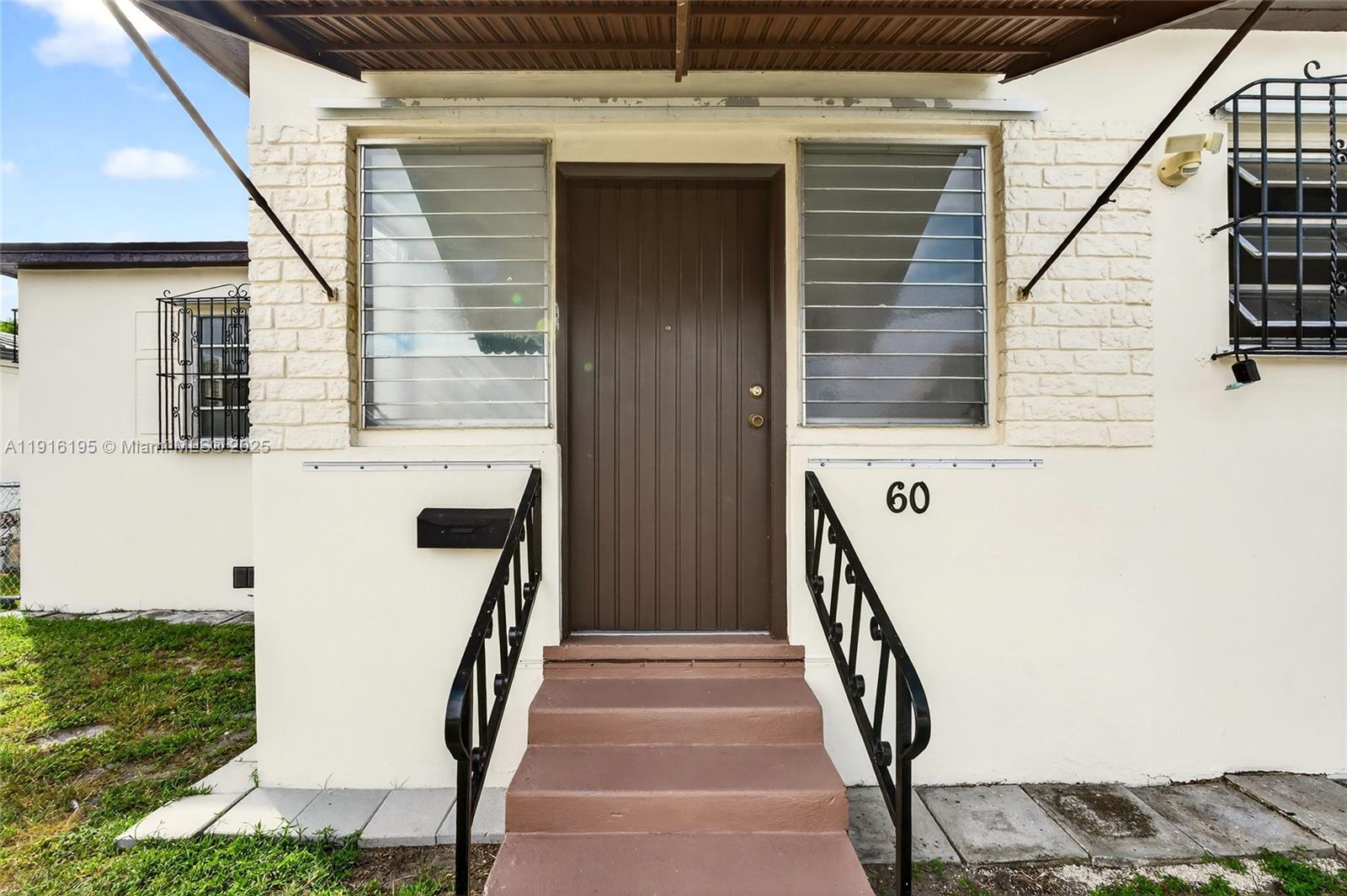 60 NW 62nd Ave, Miami FL 33126