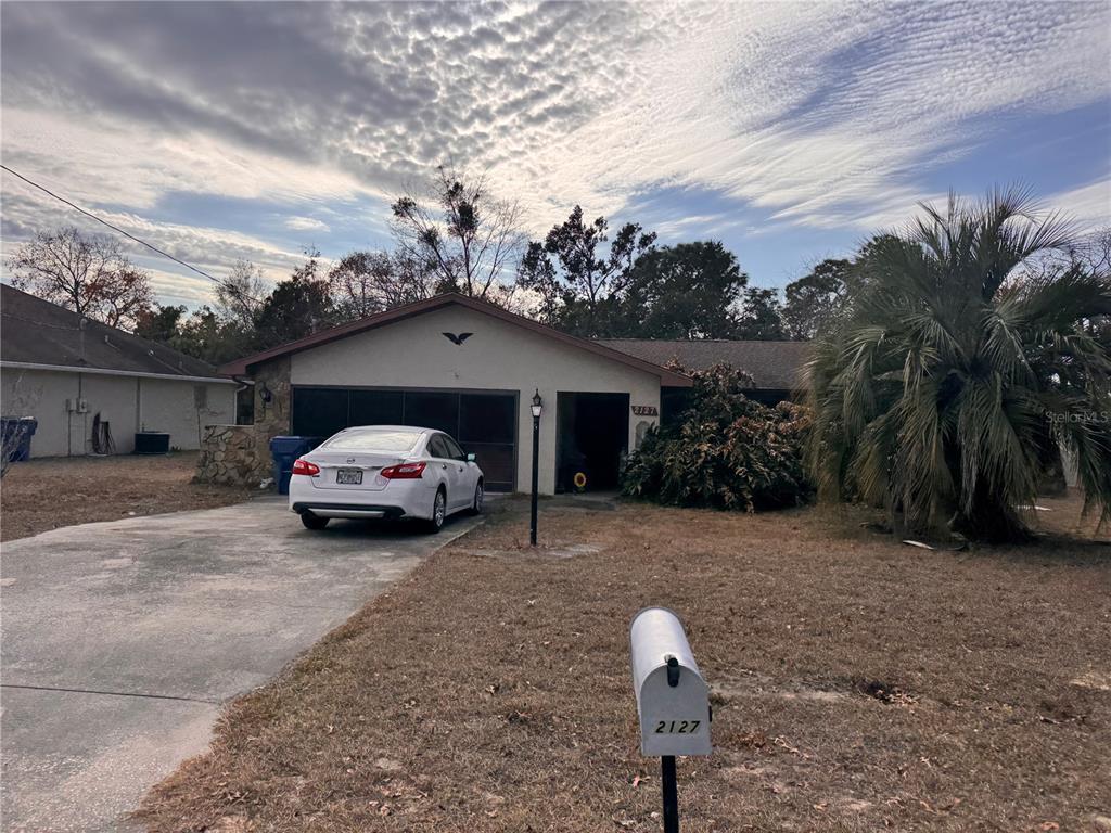 2127 WHITEWOOD AVENUE