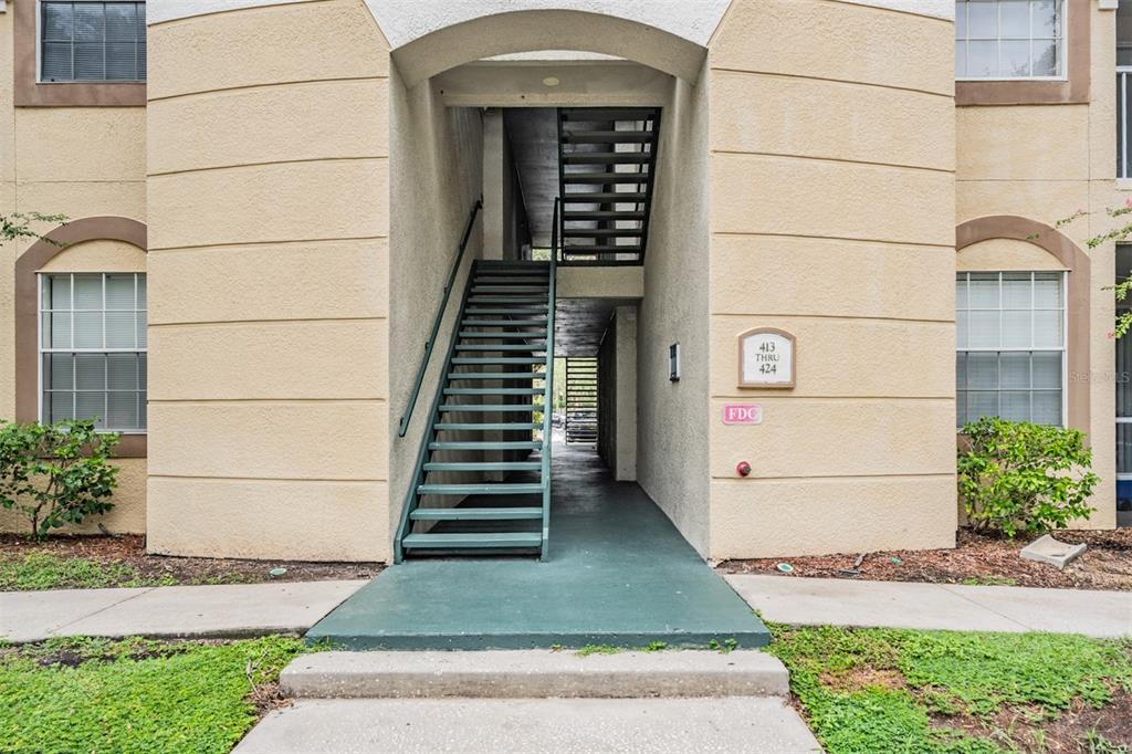17101 CARRINGTON PARK DRIVE UNIT 415