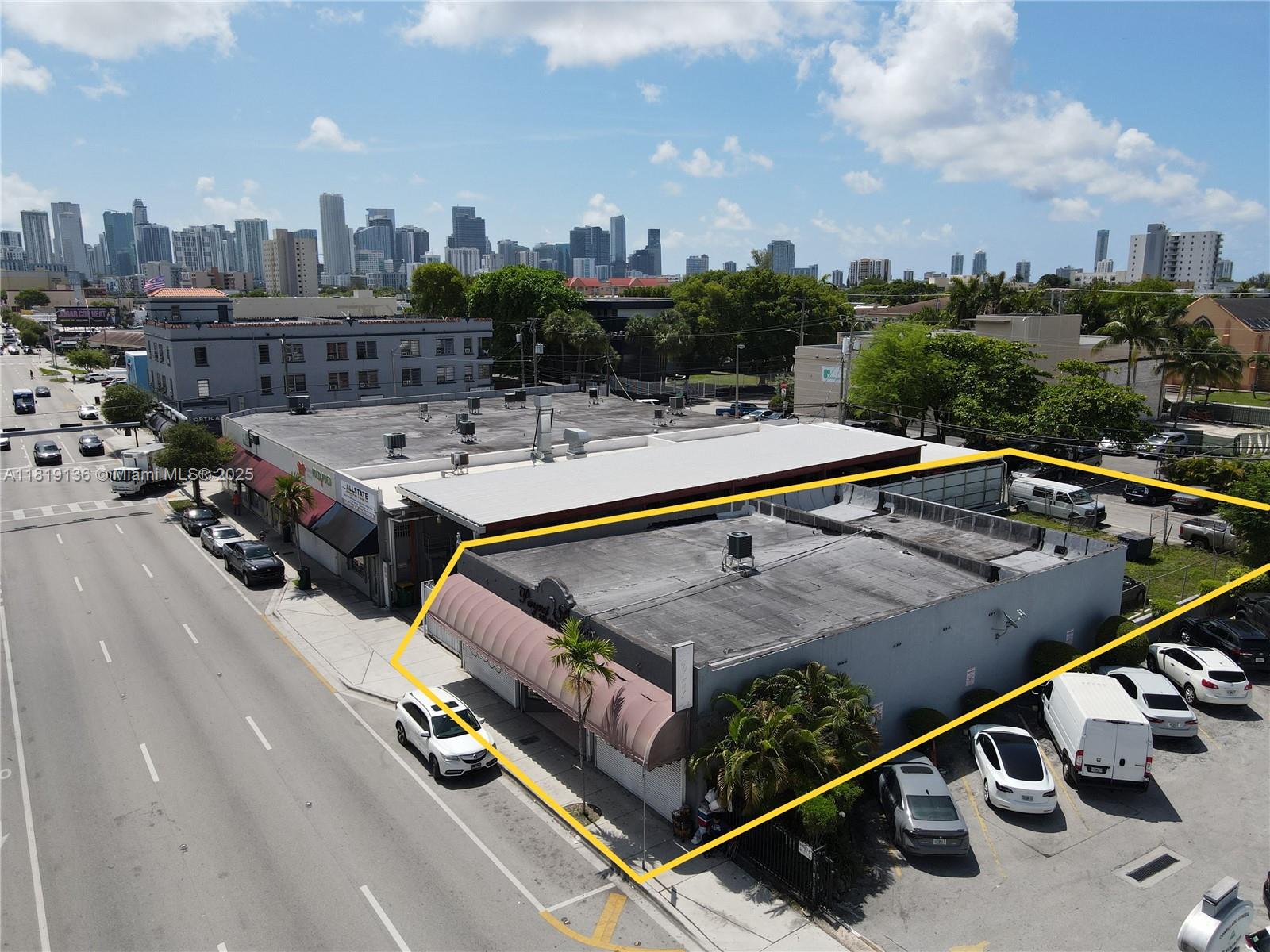1328 W Flagler St, Miami FL 33135