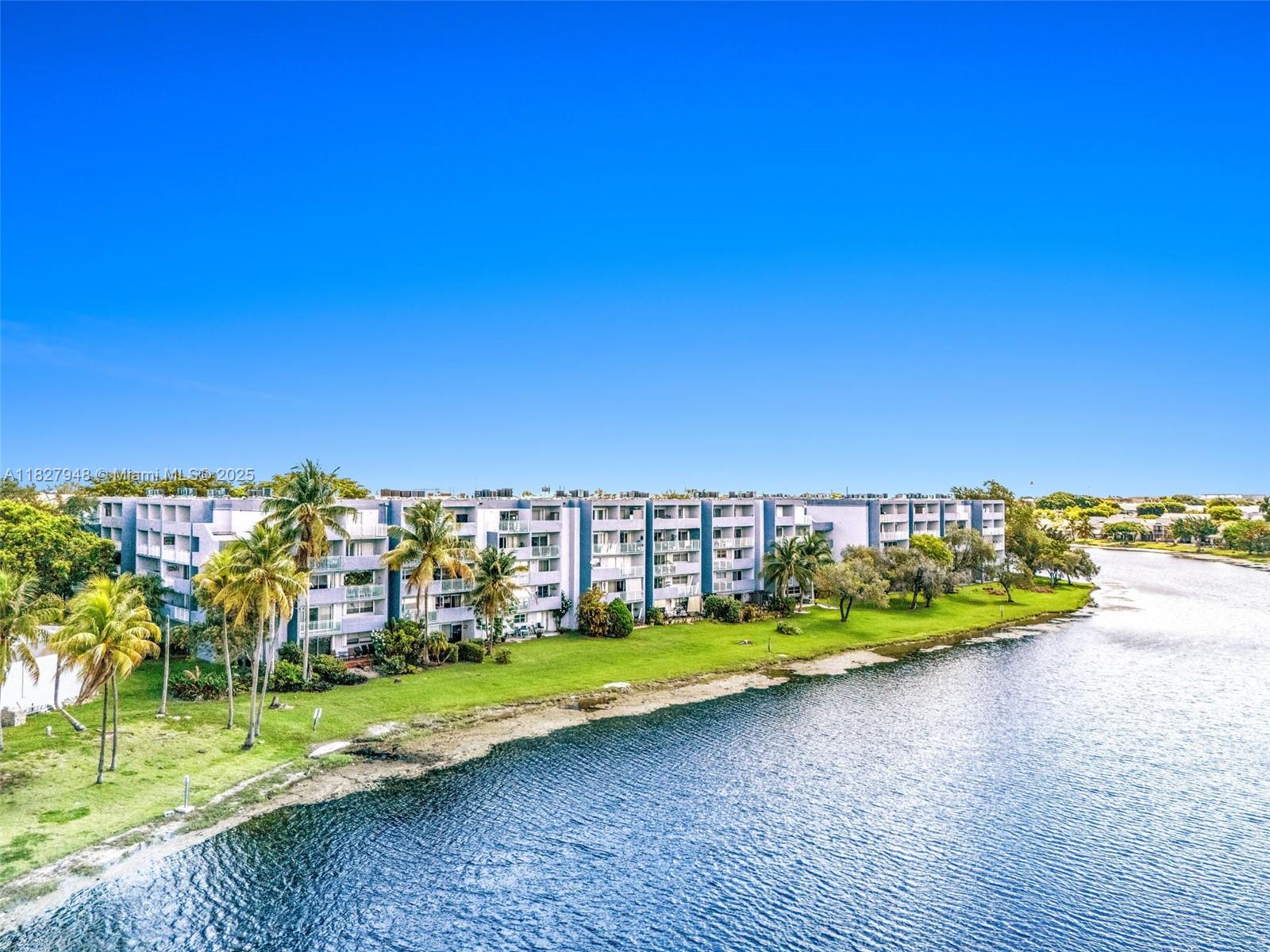 9357 Fontainebleau Blvd # 207D, Miami FL 33172