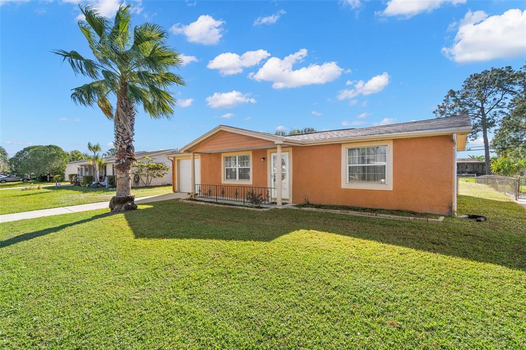 4642 EASTWOOD LANE