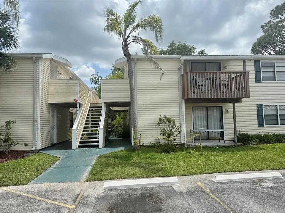 121 LOBLOLLY COURT UNIT C