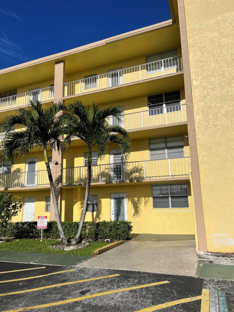 9949 Sandalfoot Boulevard Apt 514, Boca Raton FL 33428