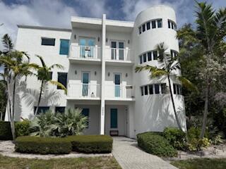 5820 N Flagler Drive, West Palm Beach FL 33407