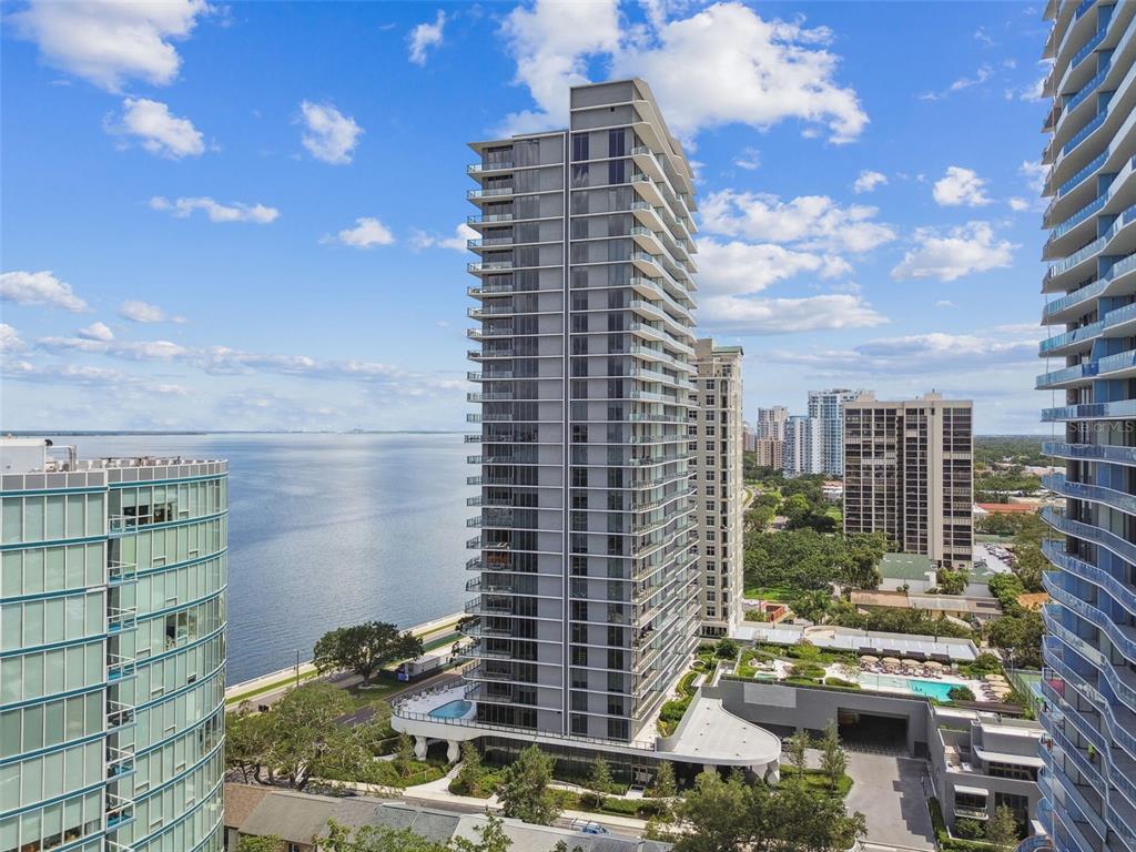 3101 BAYSHORE BOULEVARD UNIT 1402